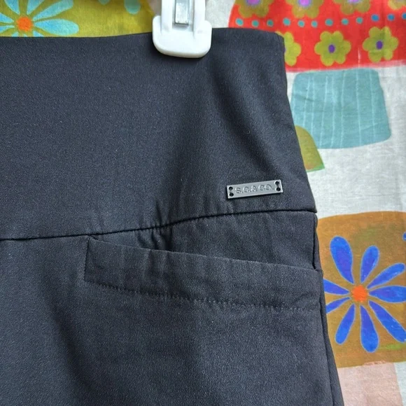 S.C. & Co Skort with Pockets. Medium - Picture 3 of 11